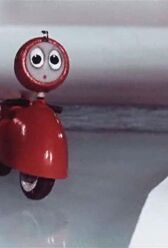 Маленький мотороллер онлайн бесплатно HD Rezka