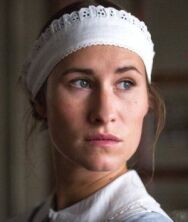 Приморский отель постер к фильму смотреть онлайн на HD Rezka